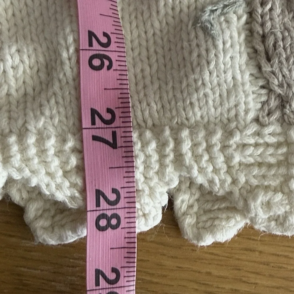 Yarnworks Hand Knit Floral Cable Knit Sweater Medium‎ Cottagecore